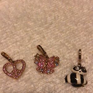 3 Juicy Charms